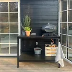 Lovely Summerhouse Surrounded By The Forest Nyaraló *