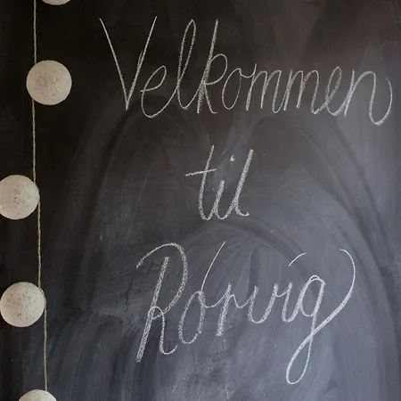 Lovely Summerhouse Surrounded By The Forest *