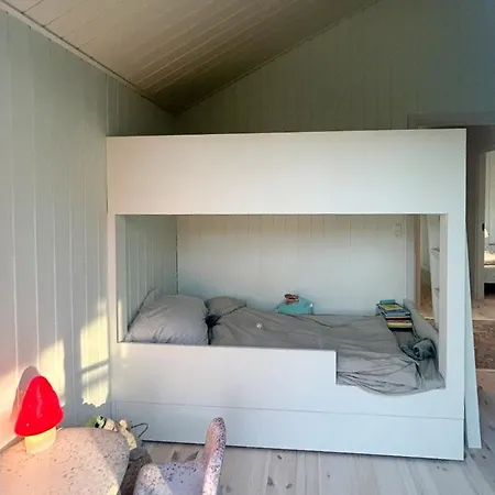 Lovely Summerhouse Surrounded By The Forest * Rørvig