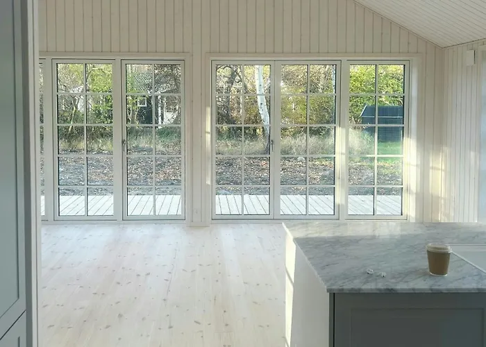 Lovely Summerhouse Surrounded By The Forest Rørvig