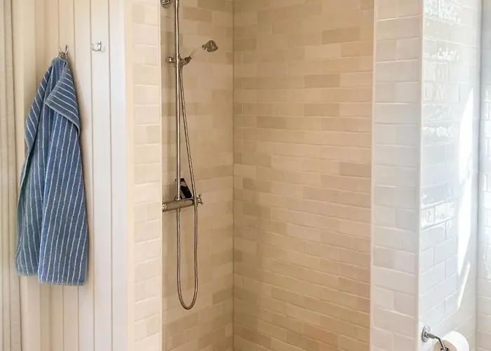 Lovely Summerhouse Surrounded By The Forest Feriehus Rørvig